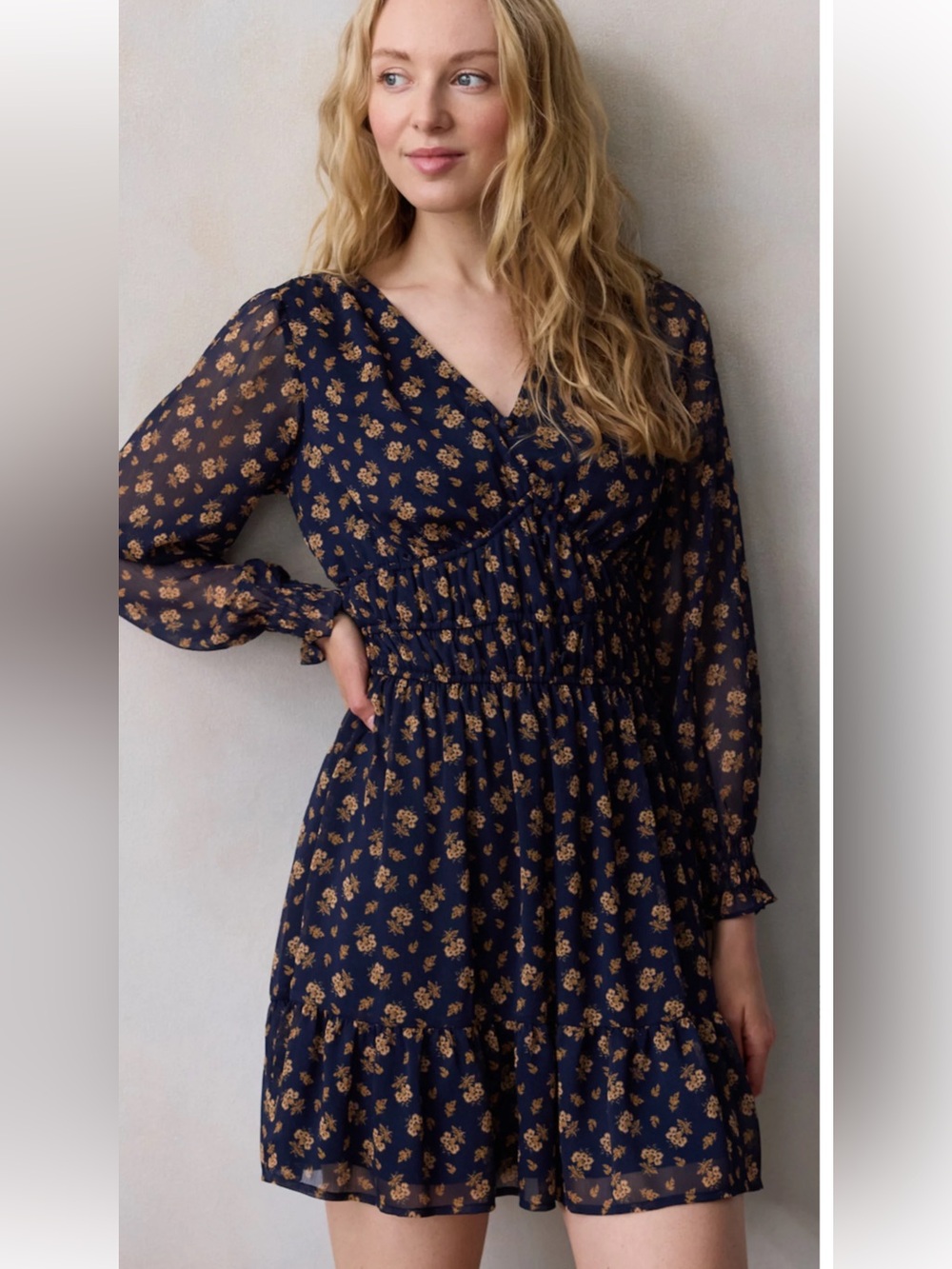 LC Lauren Conrad Shirred Bodice V-Neck Mini Dress Size Large Navy Blue/Gold
